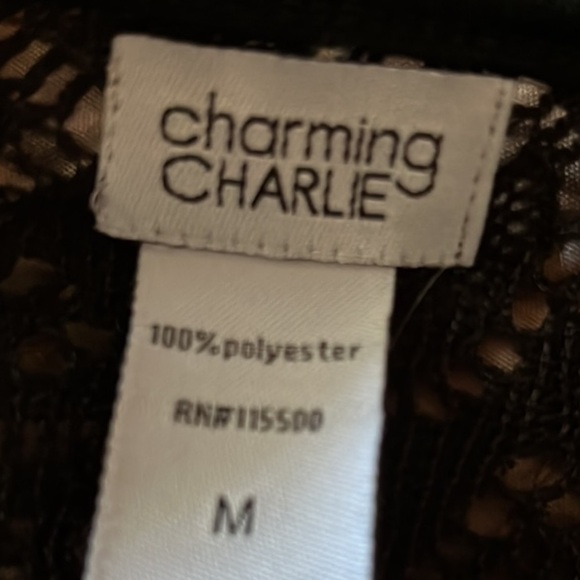 199. Charming Charlie Rain Crocheted Top in Black with White, Size Medium - Picture 14 of 16